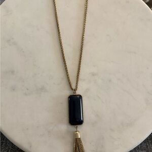 Elegant Gold and Navy Pendant Necklace